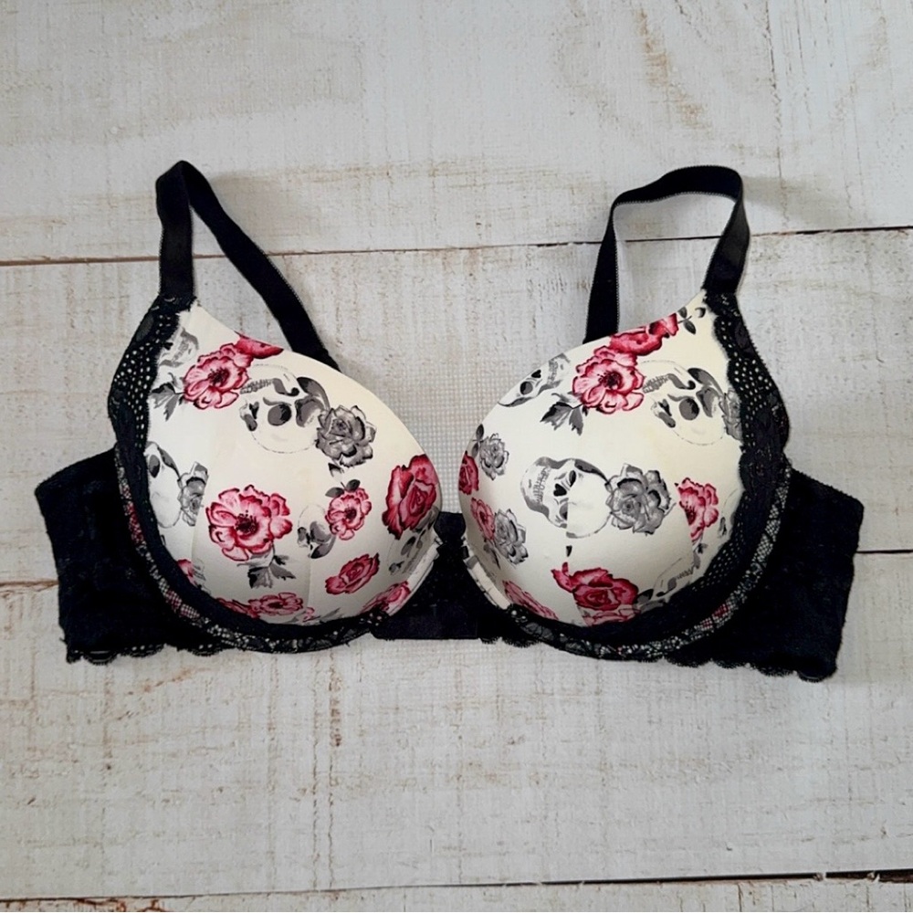Torrid Push Up Plunge Underwire Bra